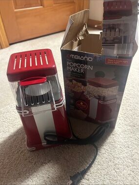 Red Mini Popcorn Maker